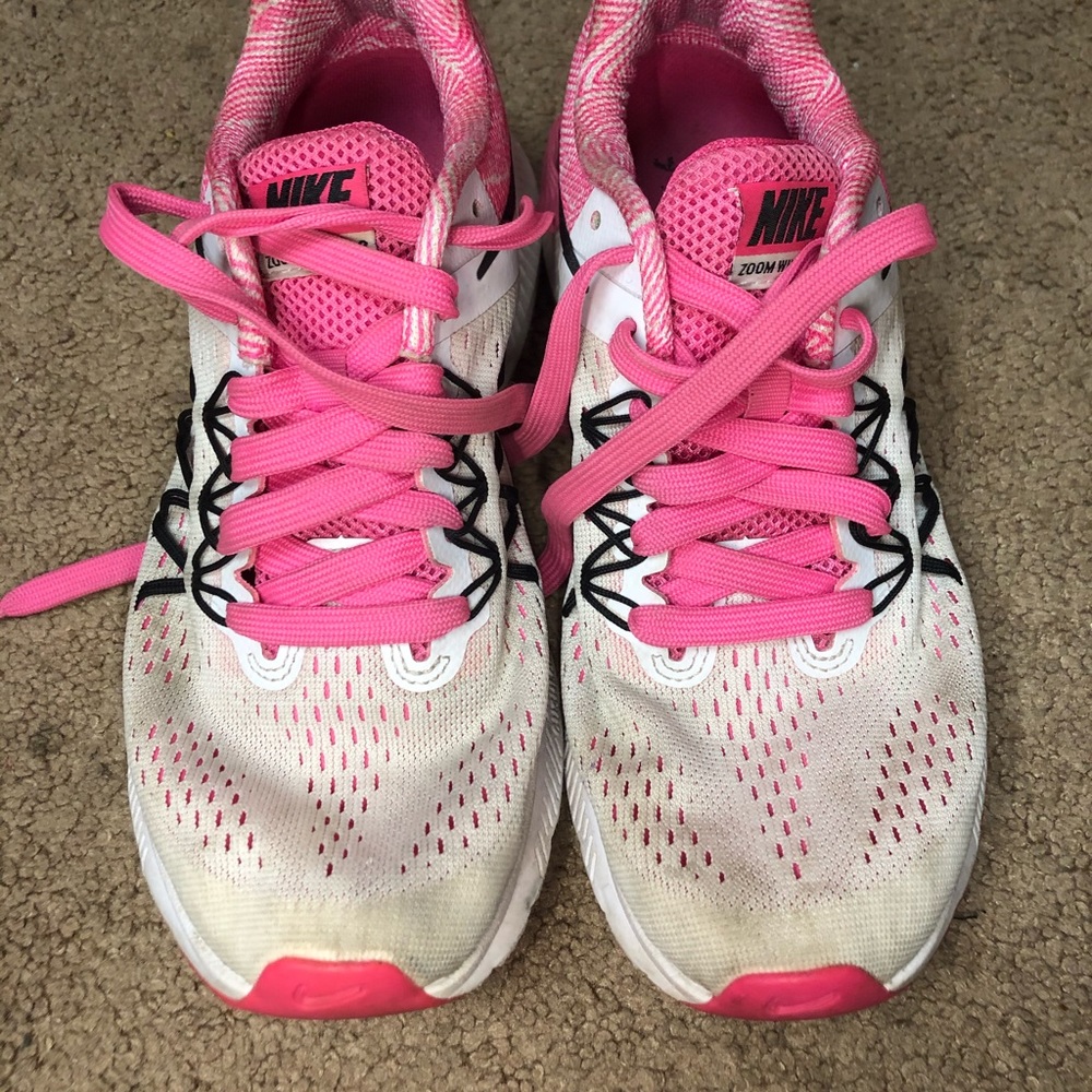 6.5 Nike Zoom Winflo 3 White/Black/Pink